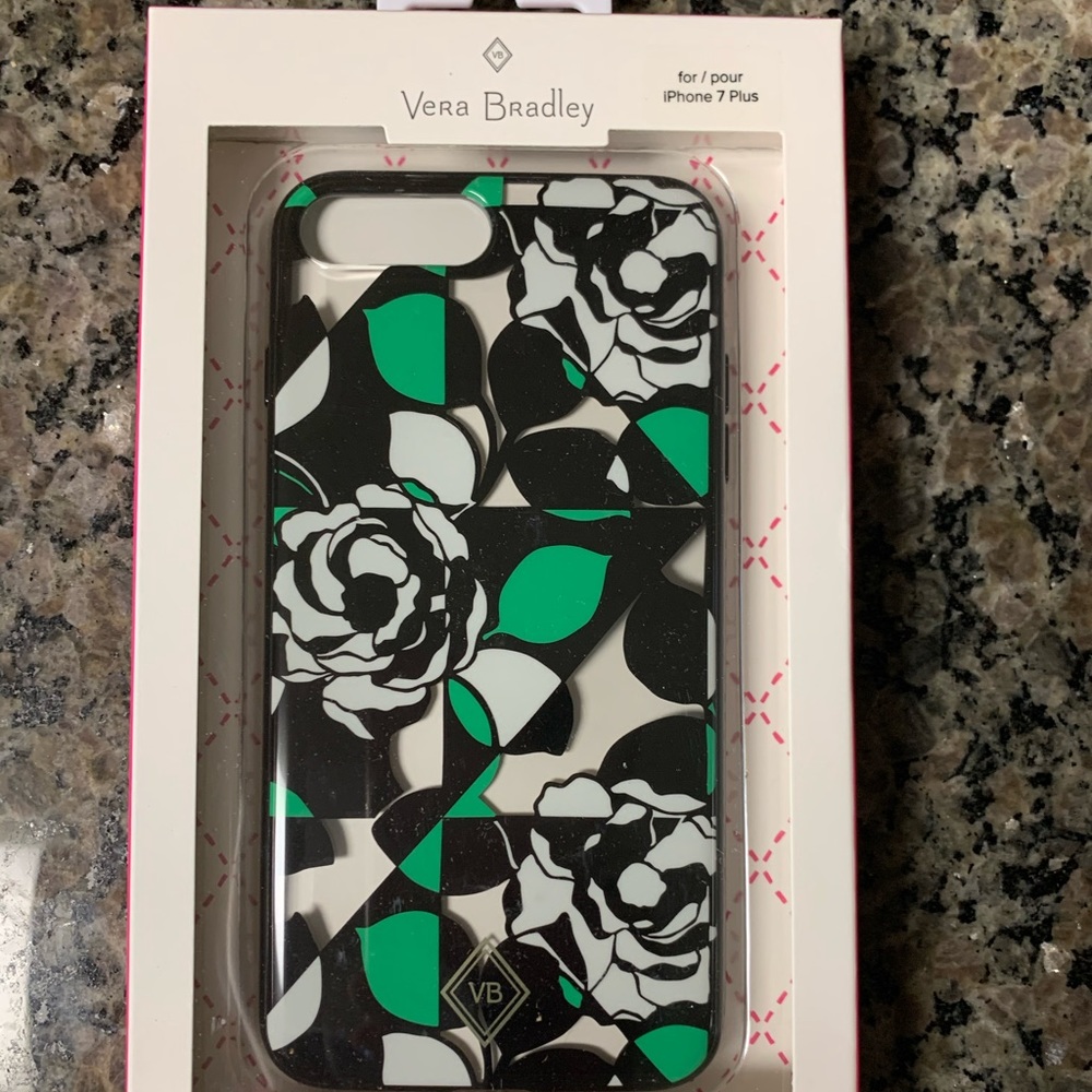 Vera Bradley iPhone 6/6s/7/8+ case imperial rose